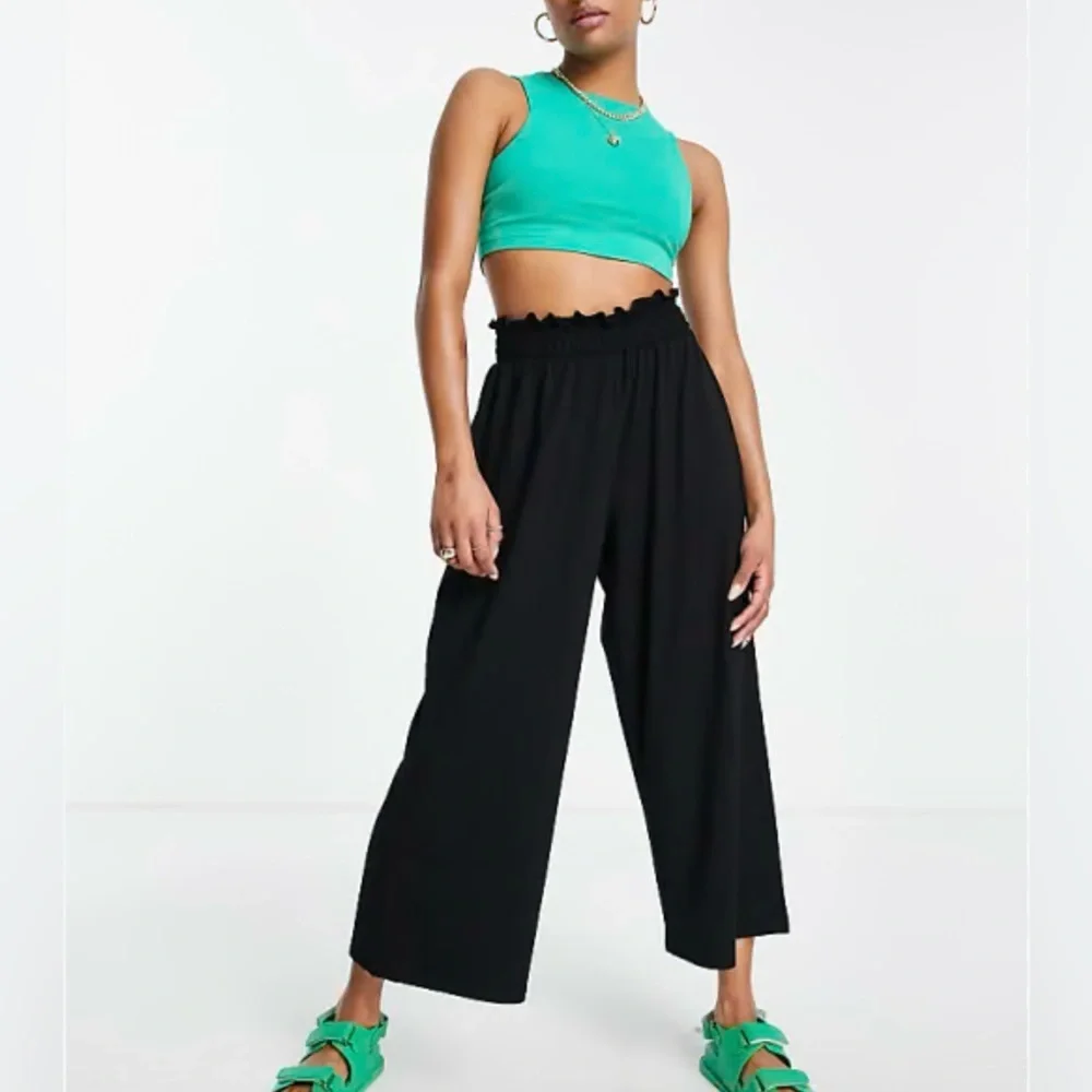 New H&M Black Wide-Leg Cotton Pants Size Medium